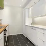 Central And Stylish Apartment